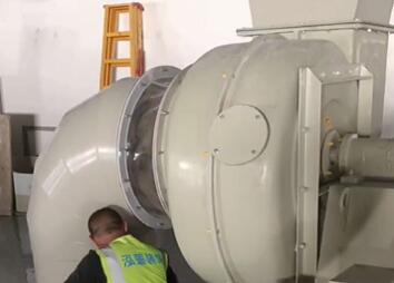 東莞電鍍車間排風系統(tǒng)安裝工程